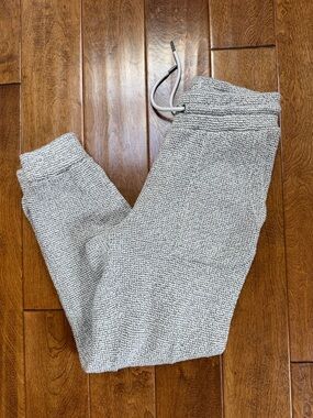 Sweaty Betty Restful Boucle Light Gray Marled Soft Knit Joggers Small